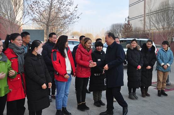 穆塔里甫61肉孜主任一行2020年元旦期间赴和田地区阿克苏地区慰问